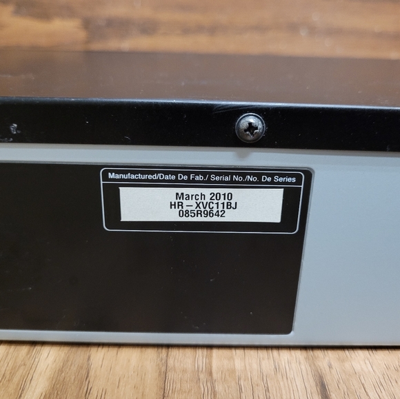 JVC HR-XVC11BJ DVD VCR Combo Unit Recorder VHS Player No Remote - Picture 9 of 9